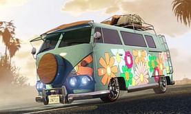 How is Surfer Custom different from original in GTA Online Los Santos Drug Wars?
