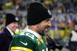 "Complete horses**t" - Aaron Rodgers goes after NFL reporter over article criticizing his hand signals