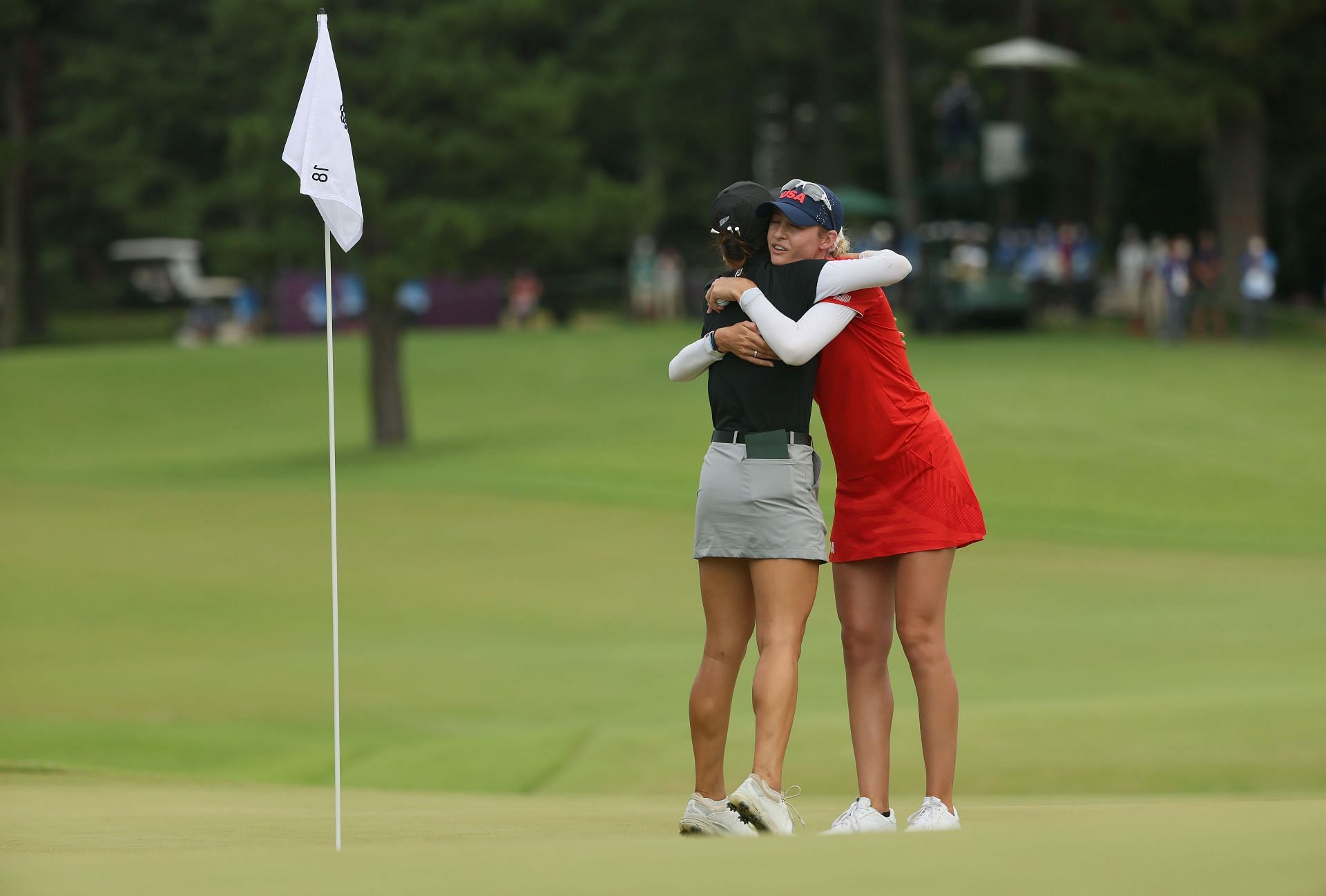 Nelly Korda and Lydia Ko (Image via Mike Ehrmann/Getty Images)