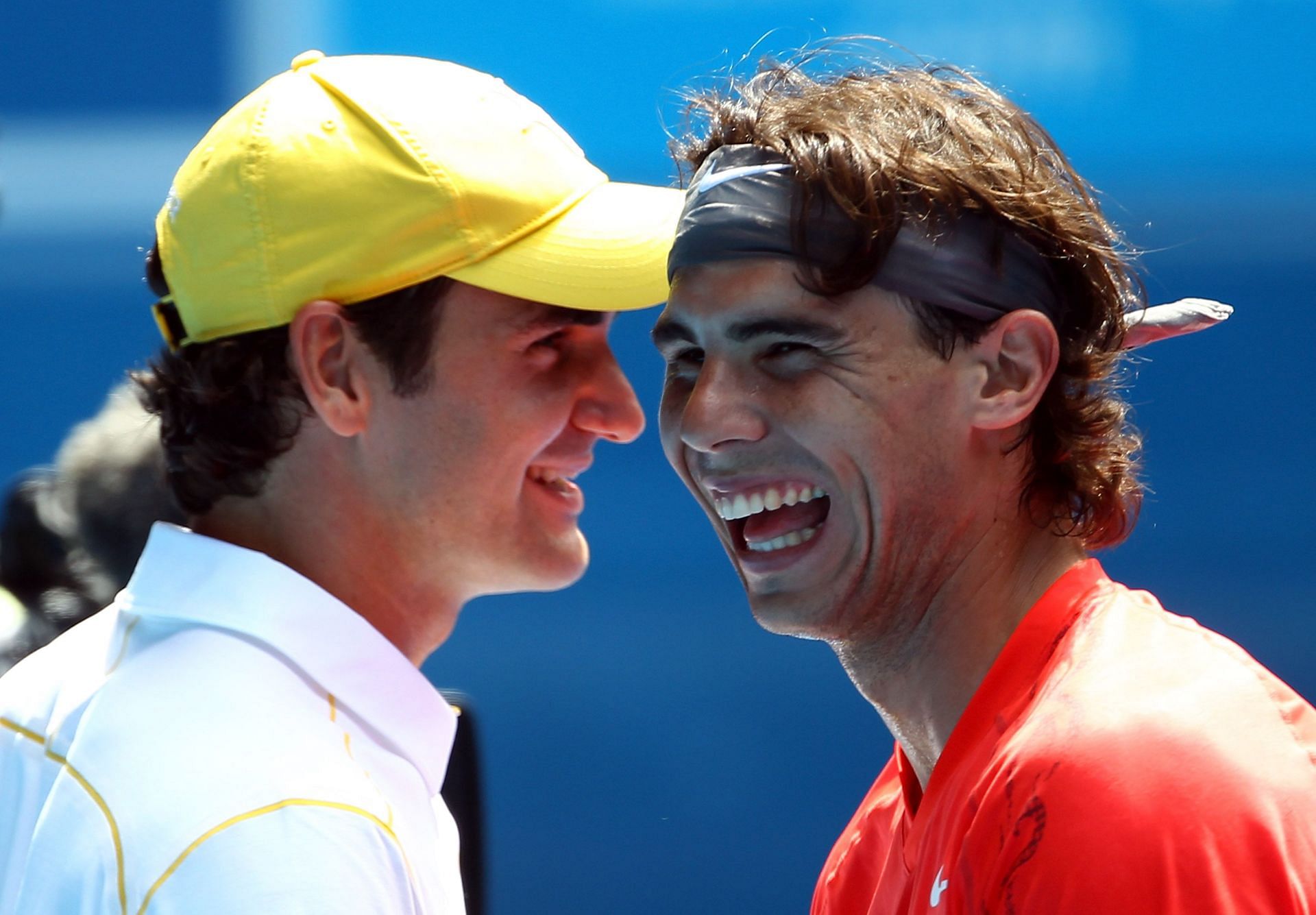 Roger Federer (L) and Rafael Nadal.