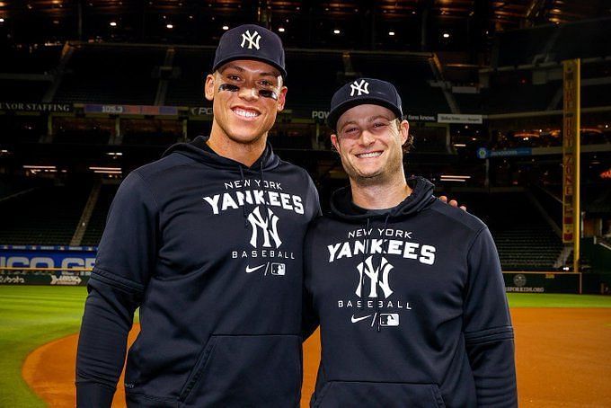 Yes, the baseball is different — again. An astrophysicist examines this  year's baseballs and breaks down the changes - The Athletic