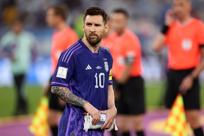 "Australia is going to be very difficult" - Argentina captain Lionel Messi looks ahead to the Round of 16 clash against the Socceroos