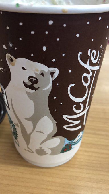 Mcdonalds Brings Back Peppermint Mocha And Peppermint Hot Chocolate For Holiday Season 2022 4399