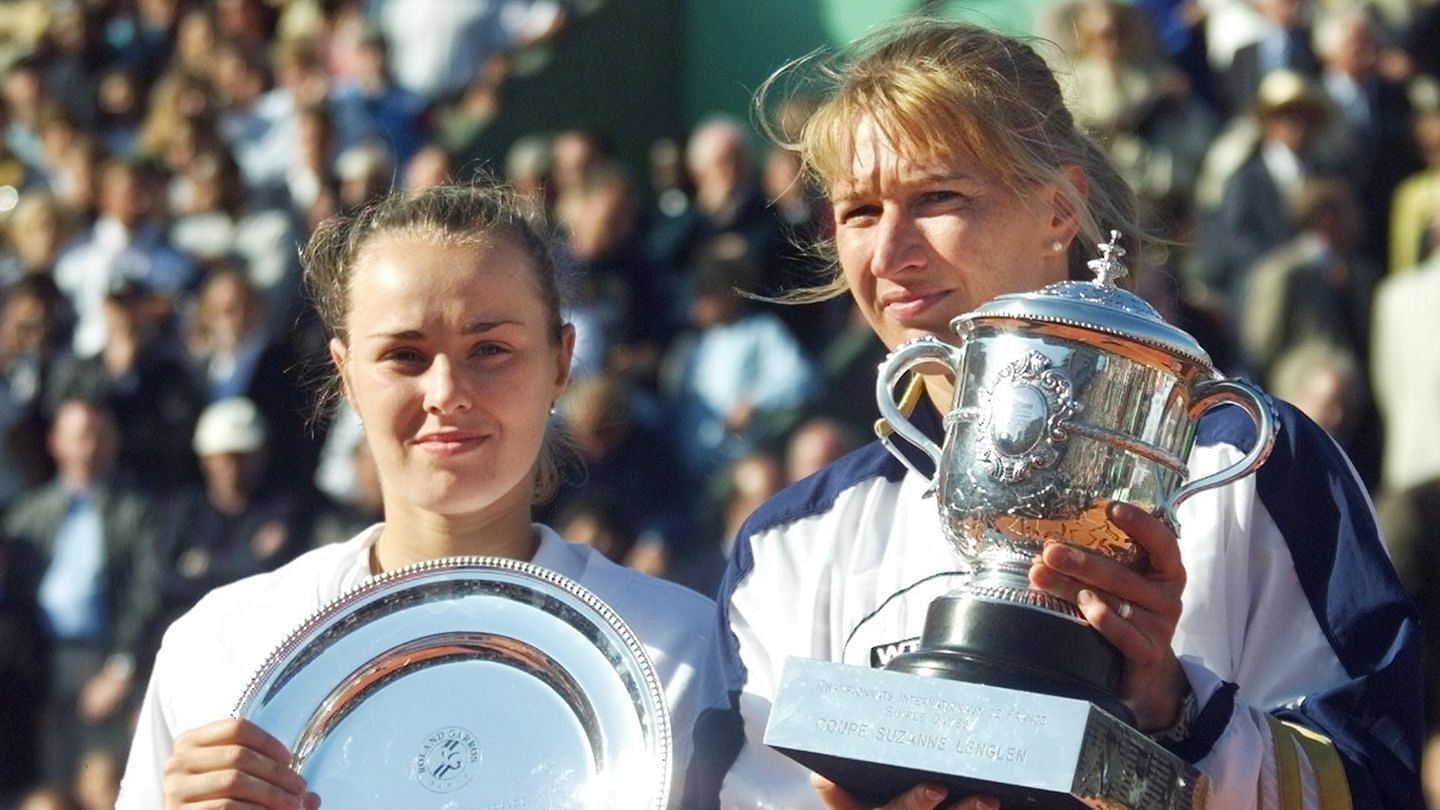 Martina Hingis and Steffi Graf pictured at the 1999 French Open final.