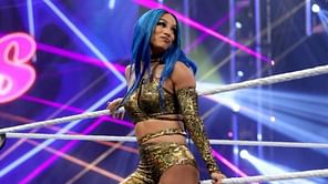 [WATCH] Sasha Banks' tag team partner spotted with popular AEW Champion