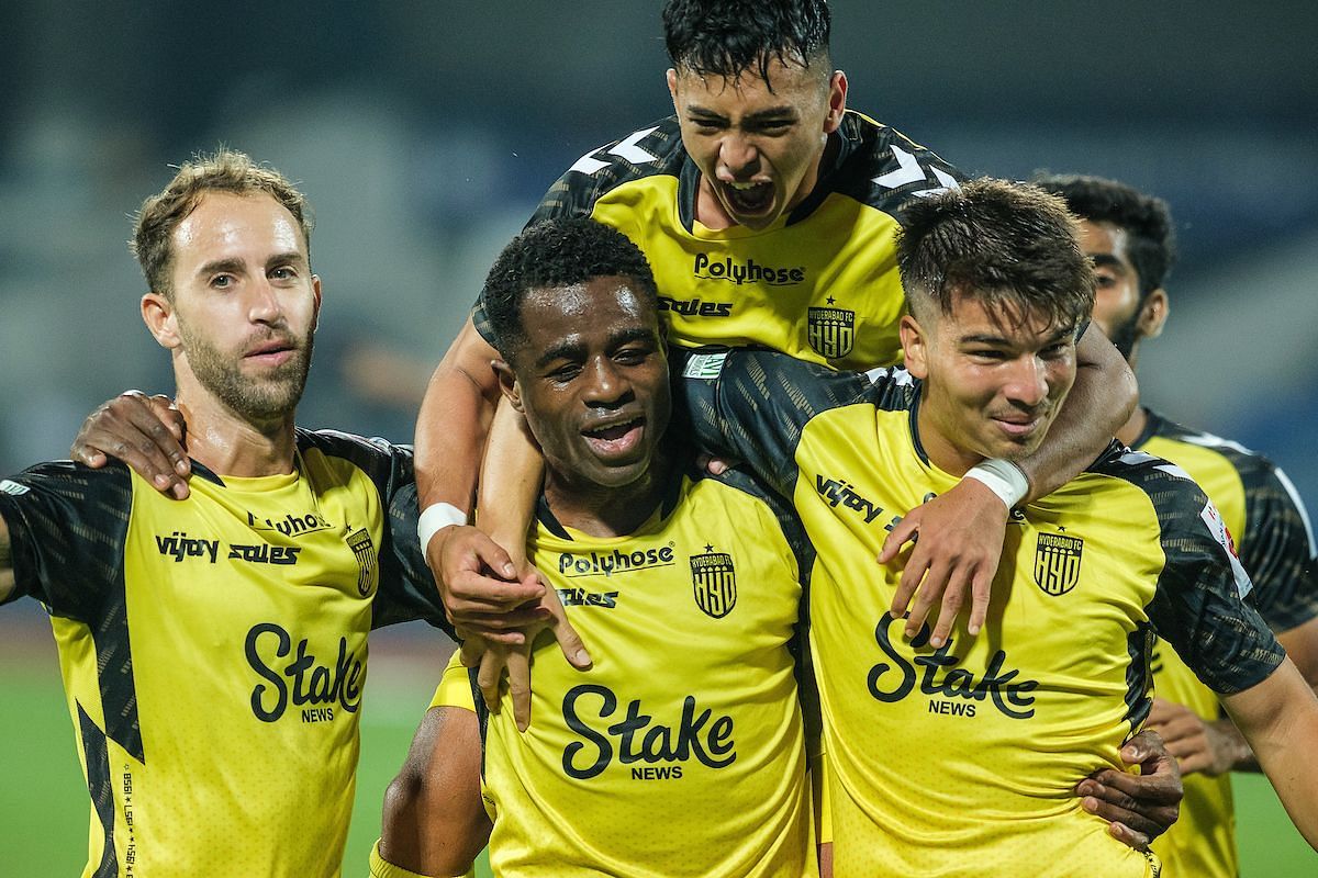 Ogbeche celebrates after scoring against Bengaluru FC. (Image credits: ISL) 