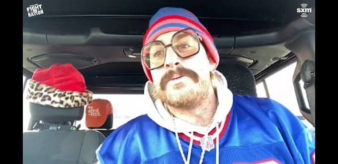 Enzo Amore Holds Interview While In Times Square (Video) - Wrestlezone