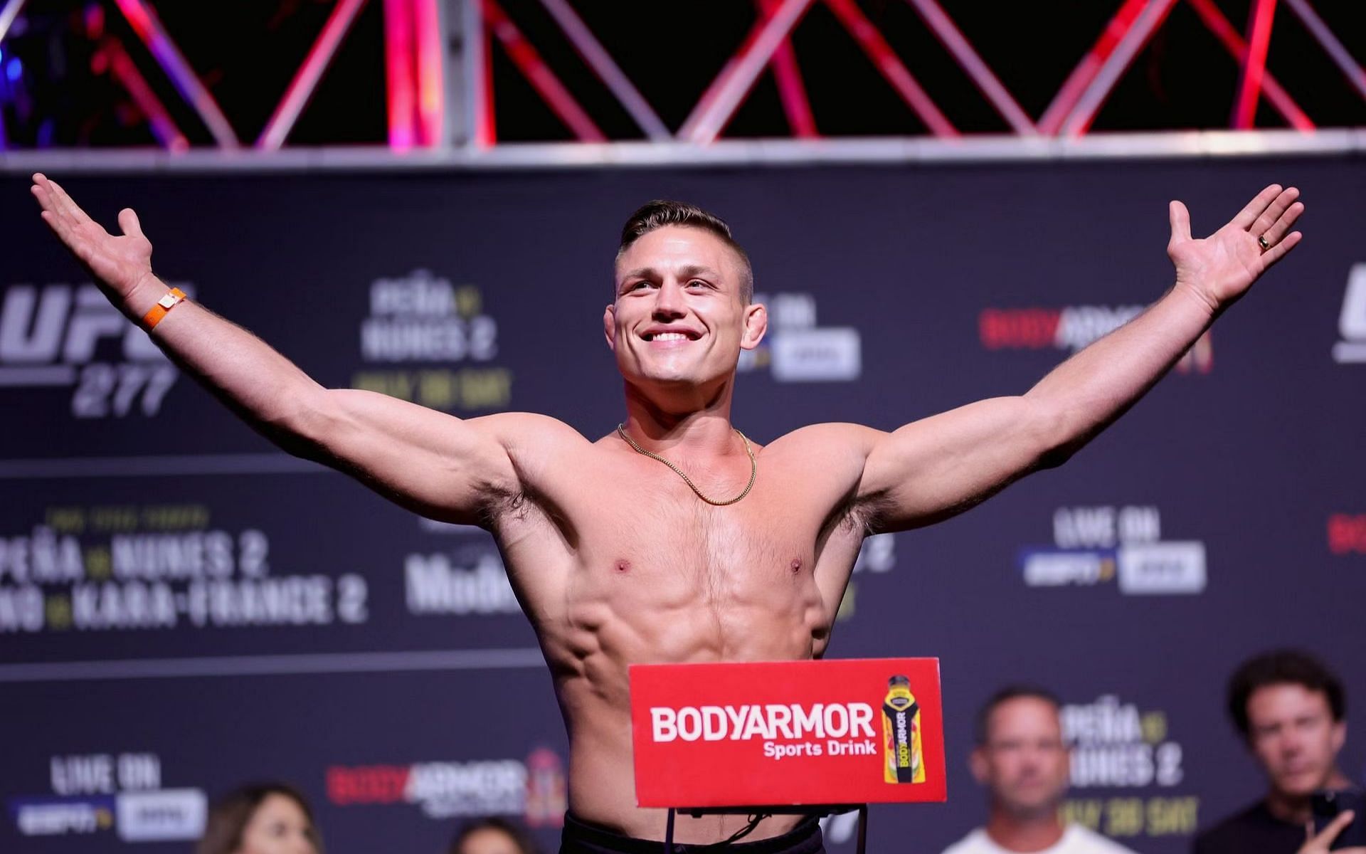ESPN MMA on X: Drew Dober now has 9️⃣ knockouts in UFC lightweight  history, the most in the division 😤 #UFCVegas80  /  X
