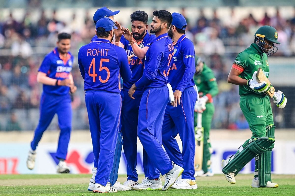 भारतीय टीम को पहले वनडे में एक विकेट से हार का सामना करना पड़ा