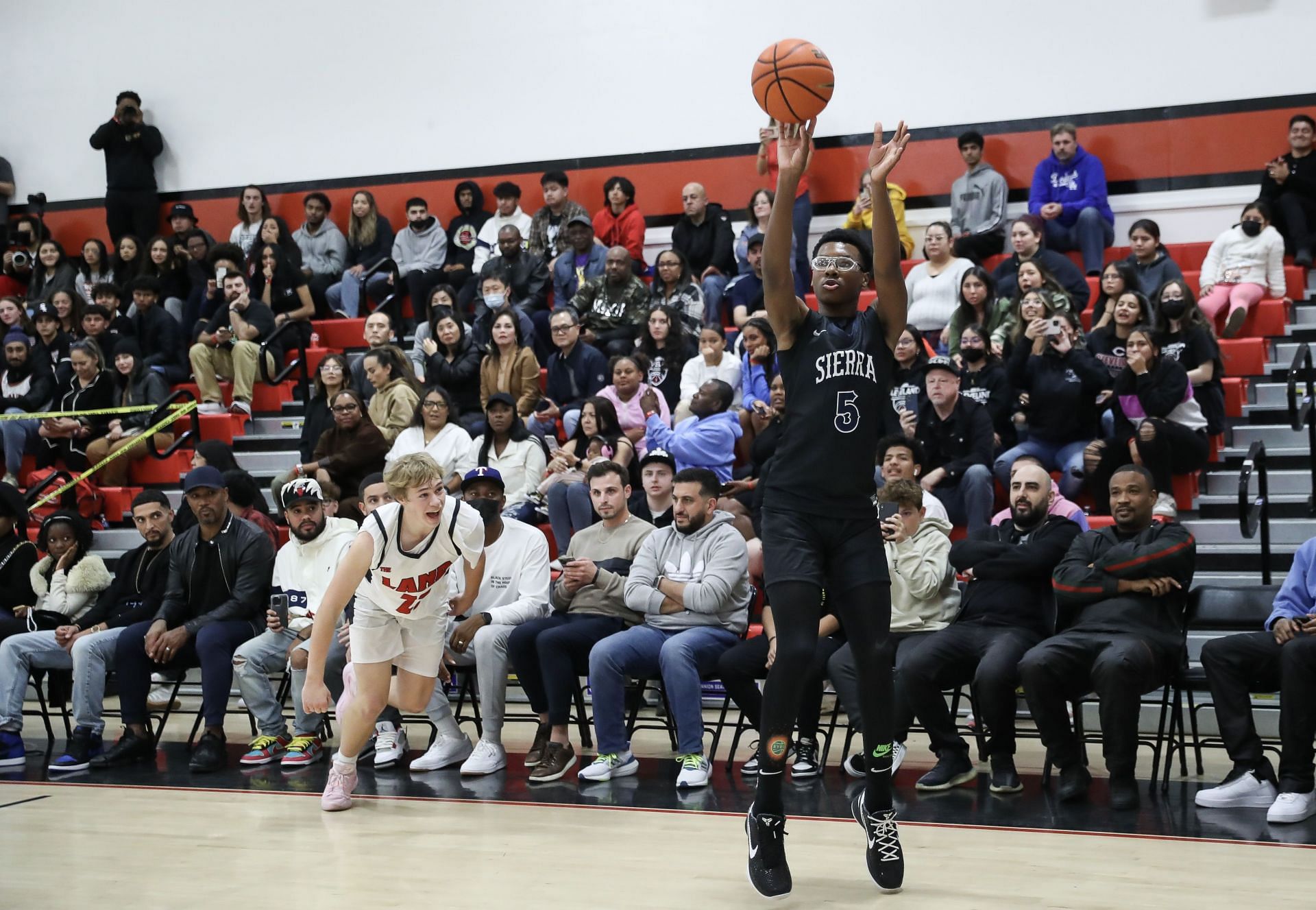 Sierra Canyon vs. Cleveland.