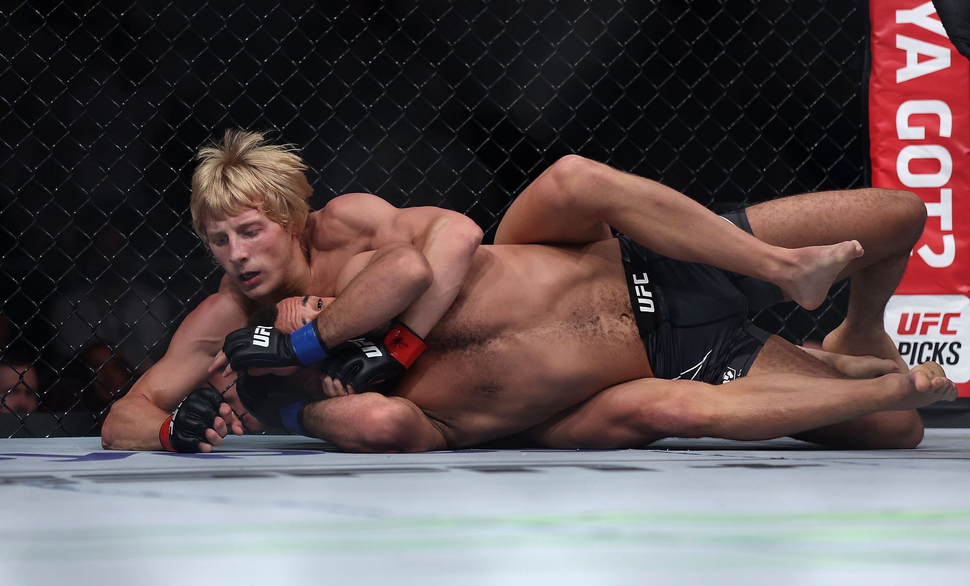 Paddy Pimblett used a clever rear naked choke variant to submit Jordan Leavitt