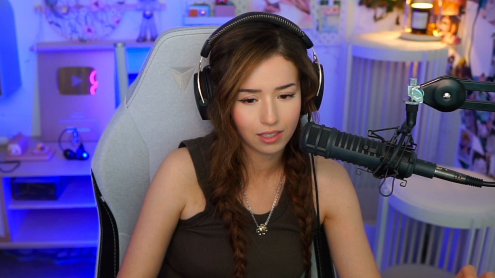 This is Cyberbullying!: Pokimane learns how Slither.io works the hard way