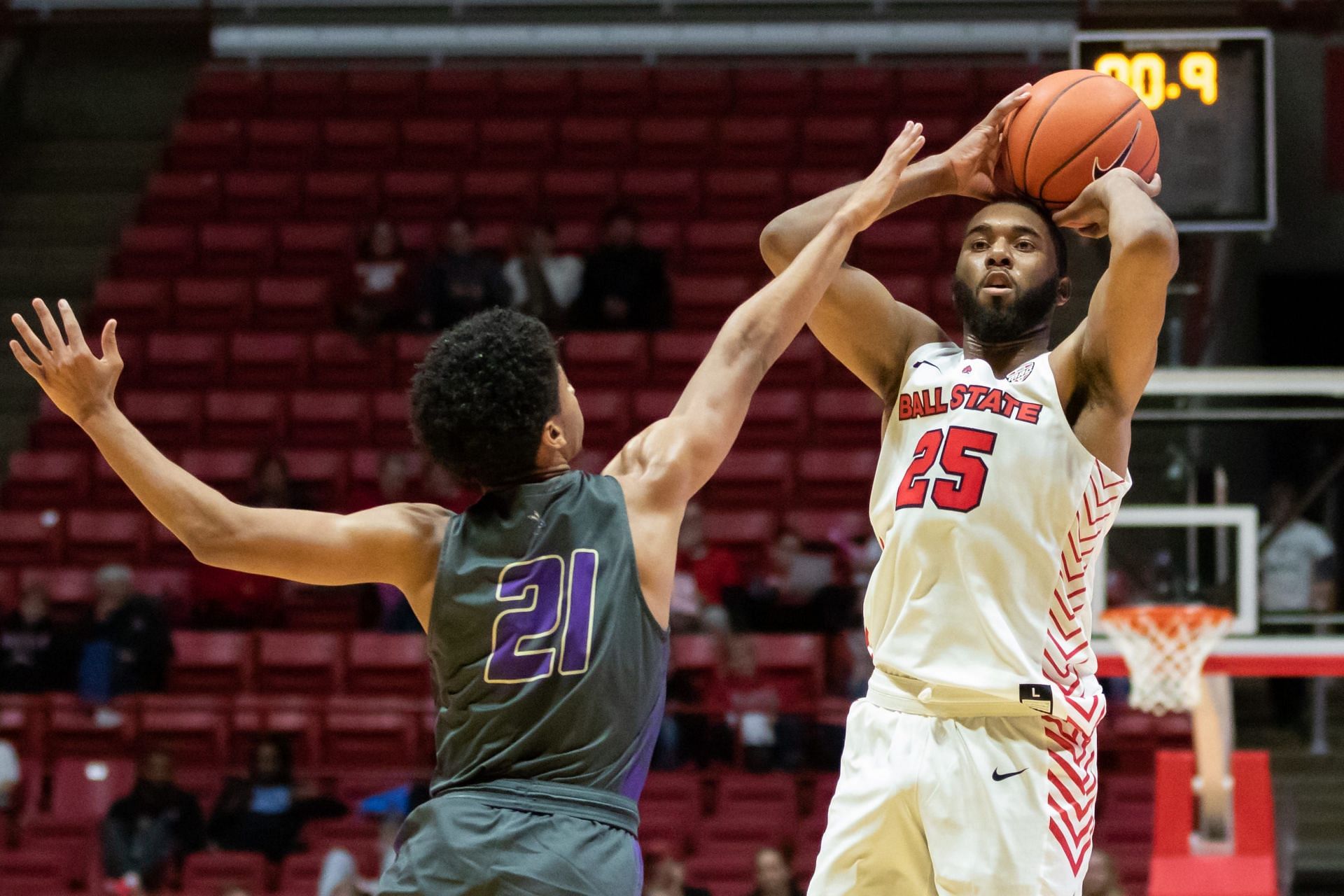 Ball State Cardinals vs Chicago State Cougars