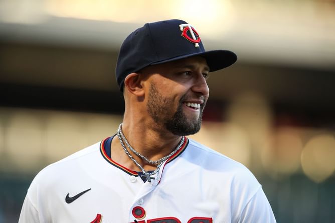 Minnesota Twins former first overall draft pick Royce Lewis hopes to be ready for 2023 Opening Day: "My goal is to be ready for spring"