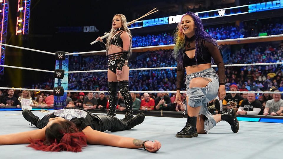Tegan Nox and Liv Morgan took down Damage CTRL on WWE SmackDown.