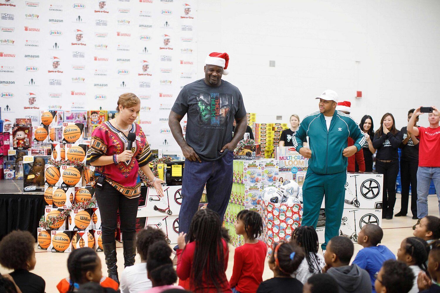 Shaq will continue his Shaq-A-Claus by visiting several cities to give to underprivileged youth. (Image via Shaquille O&#039;Neal Foundation)