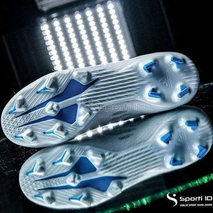 5 most expensive football boots of all time