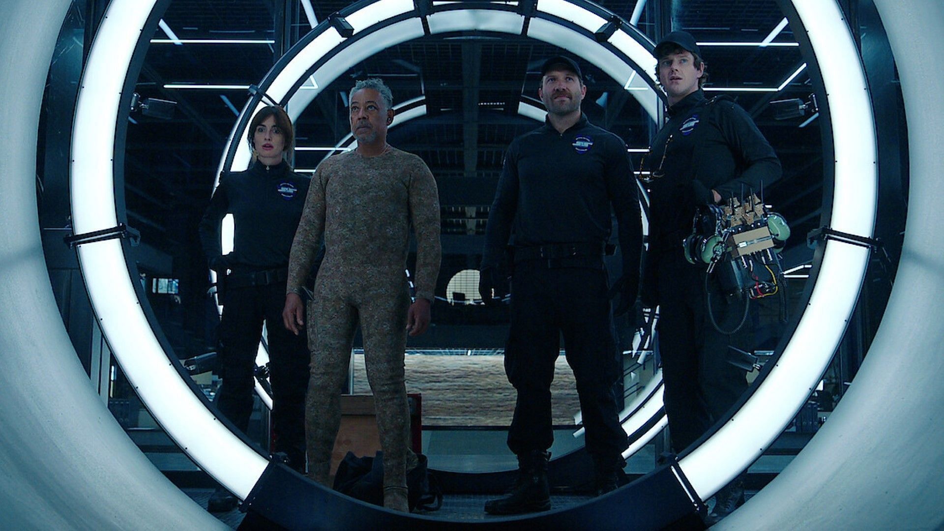 A still from Kaleidoscope (Image via Netflix)