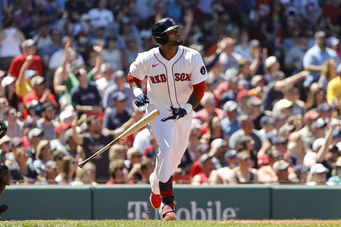 MLB insider on Franchy Cordero: "He’s either gonna hit 50 home runs next year or one singular home run. There will be no in between"