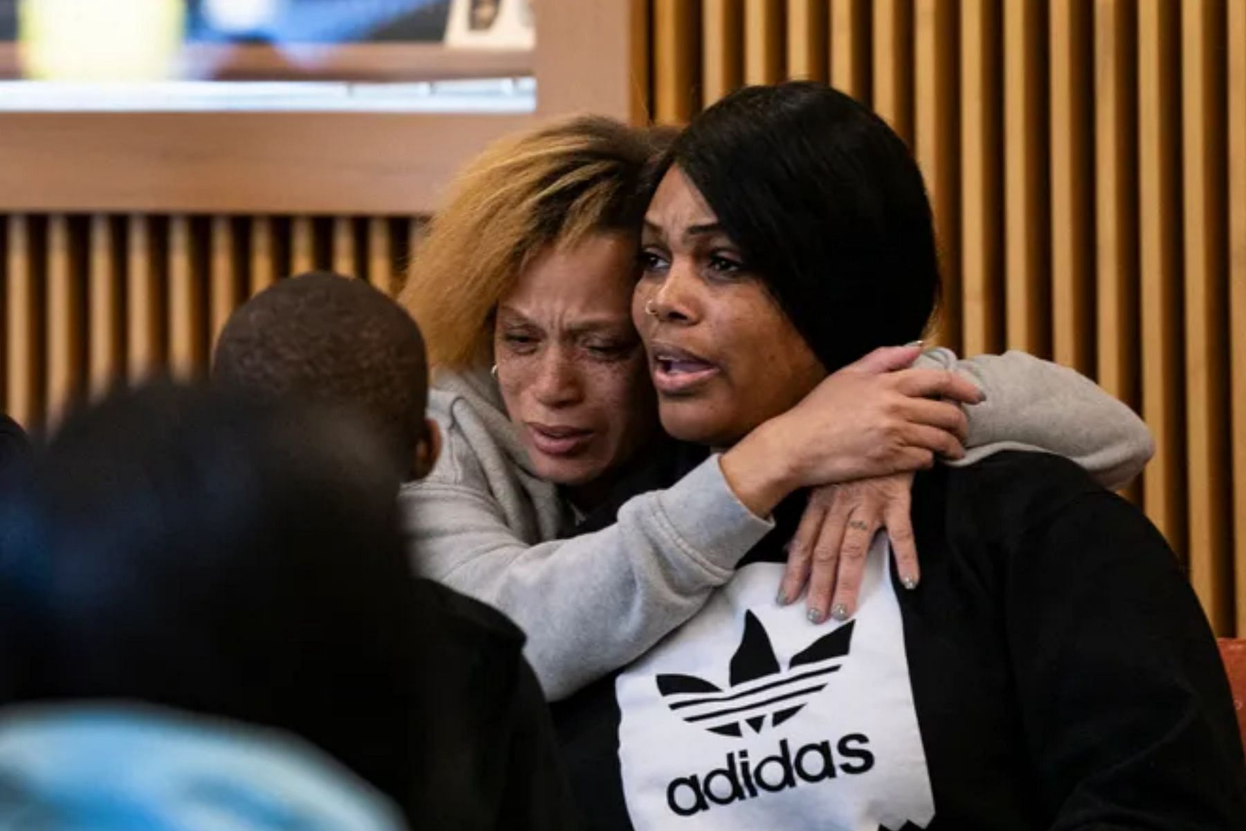 Porter&#039;s aunt Michelle Wilson and his mother Quieauna Wilson (Left to right) (Image via Detroit Free Press/Mandy Wright)