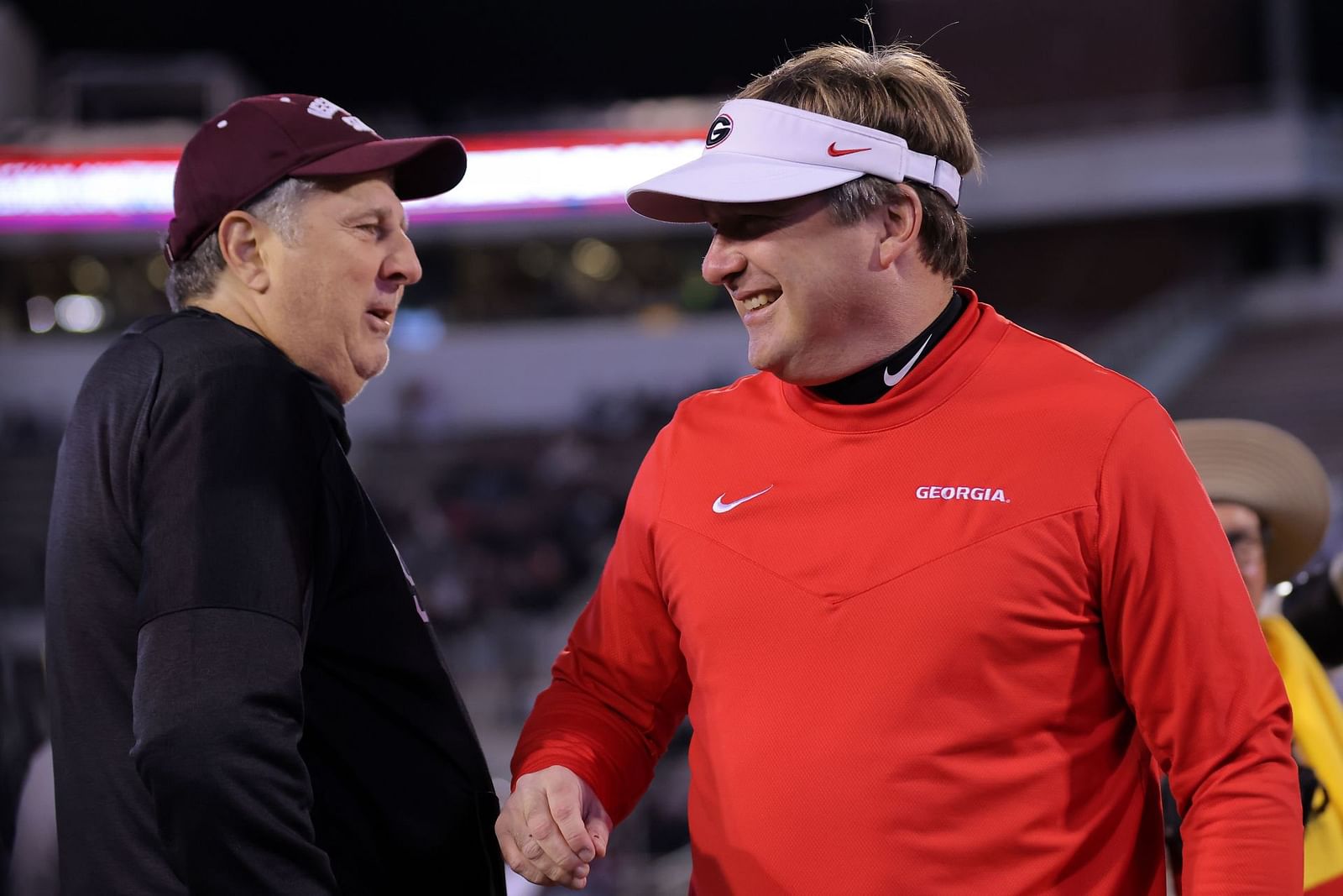 NFL fans and players mourn the tragic loss of Mississippi St HC Mike ...