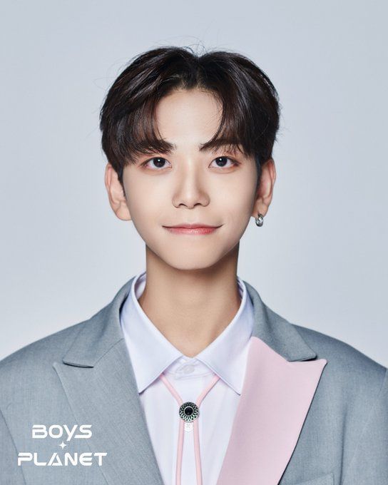 Meet the known faces of Boys contestants Pentagon's Hui