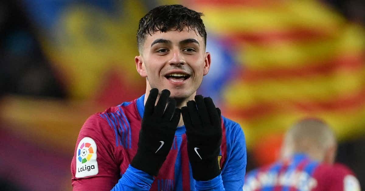 Pedri makes a plea to Barcelona star