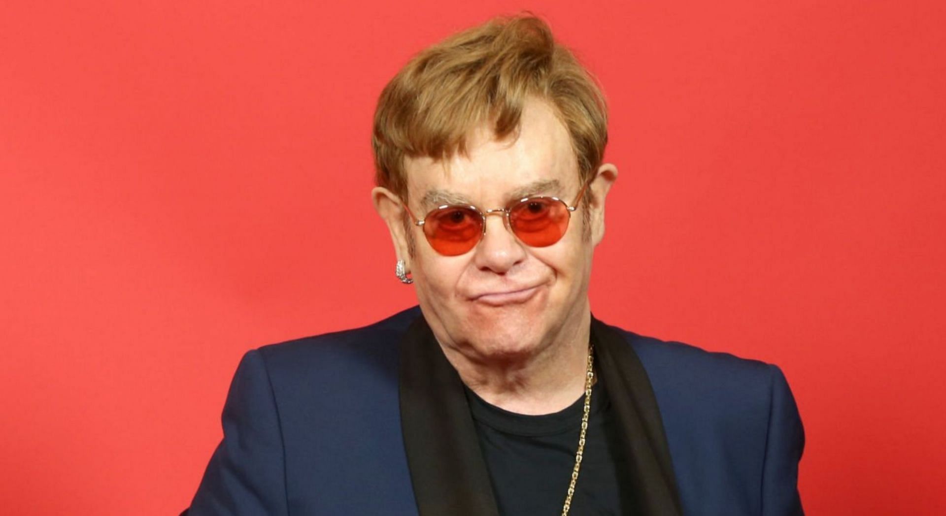 Elton John announced he wil be leaving Twitter over the platform