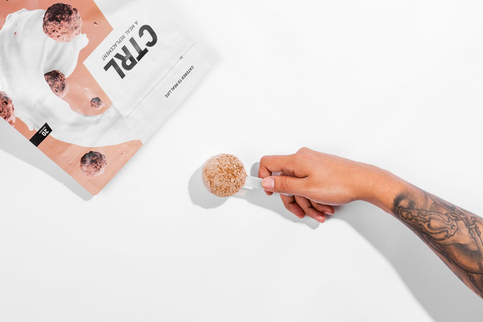 Finding a good protein powder that&#039;s also lactose free can be quite a task. (image via Unsplash/Ctrl A Meal Replacement)