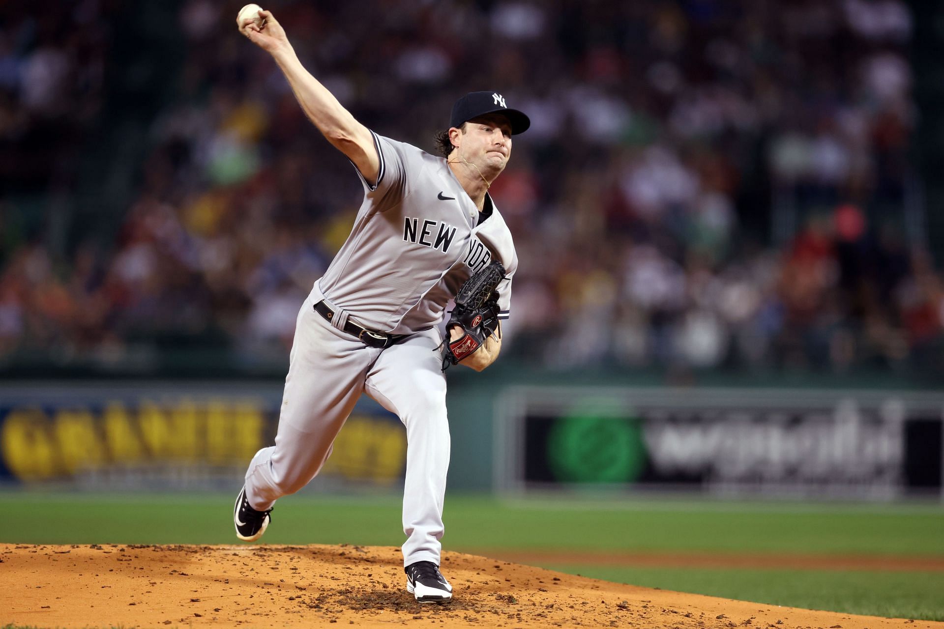 Yankees facing 1 roadblock to 'most powerful rotation