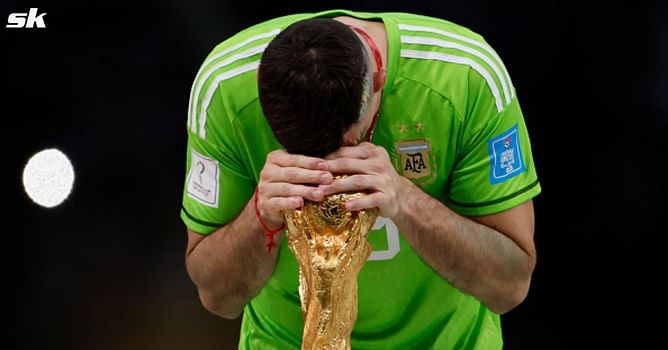 "Two shi**y shots and we tie the game" - Emi Martinez after Argentina's 2022 FIFA World Cup win