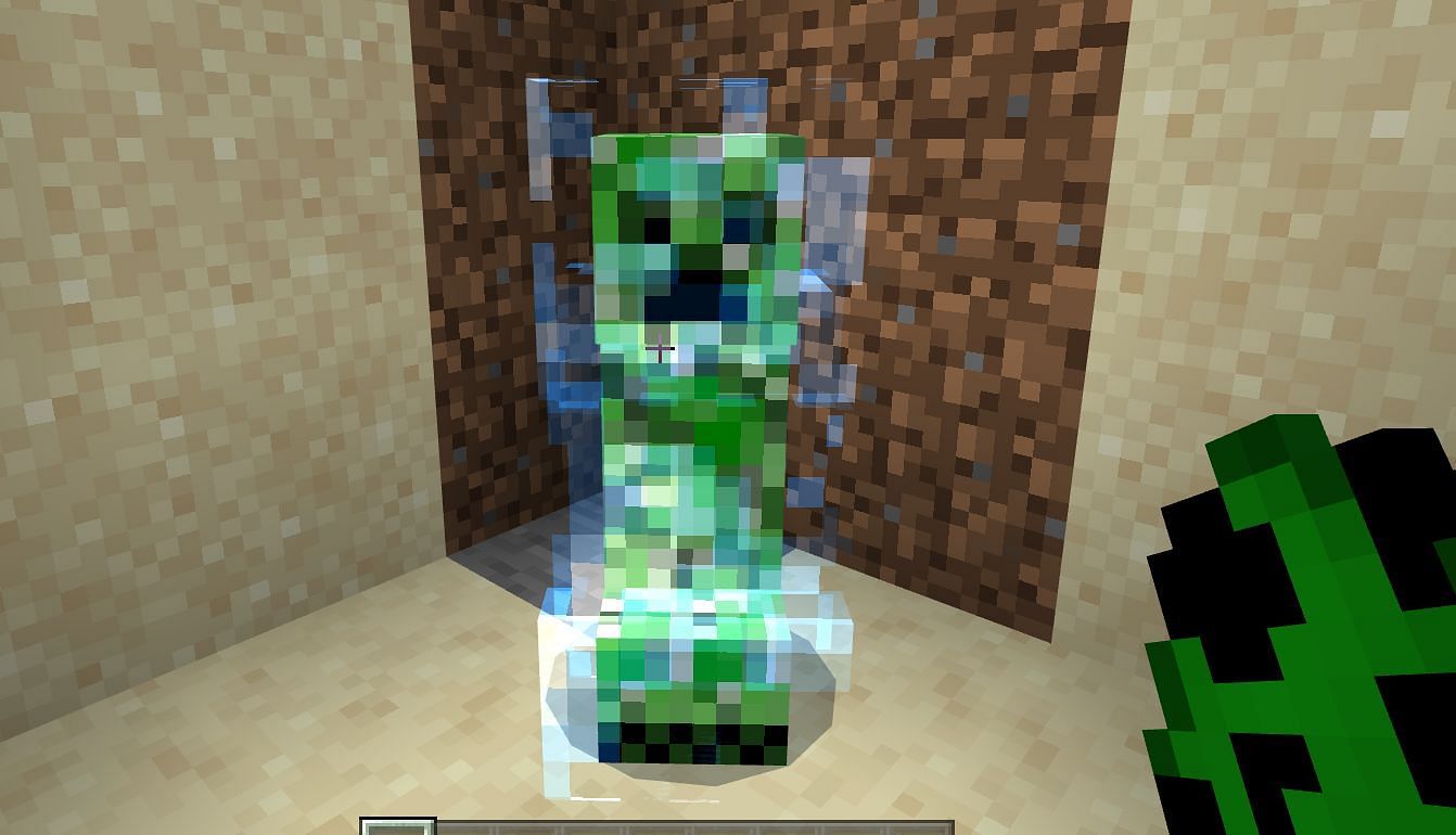 Natural charged Creeper is extremely rare in Bedrock (Image via Imgur)