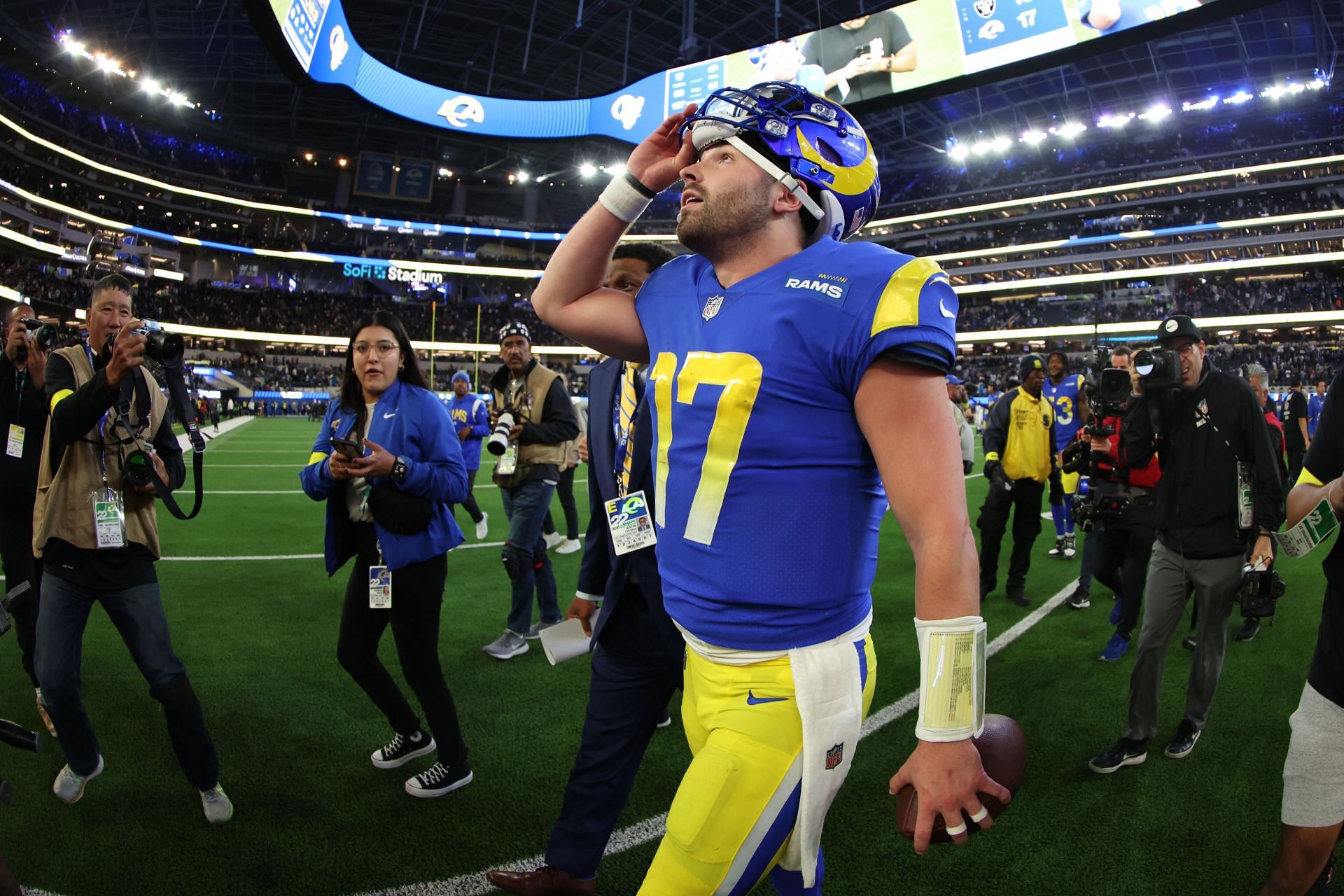 NFL Picks: Baker Mayfield's stunning Rams debut and other quarterback  happenings around the league