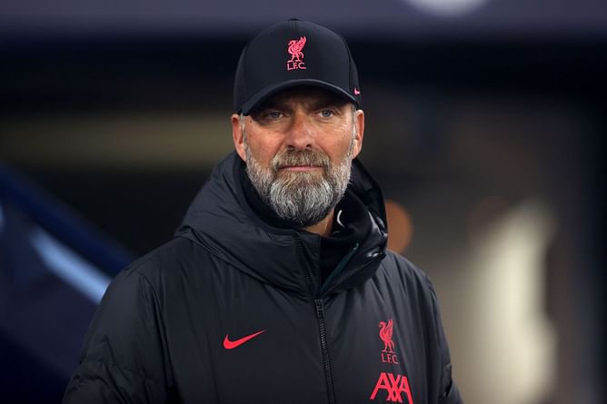 "It’s the best for us" - Liverpool midfielder told to leave Anfield and reunite with Reds hero at European giants
