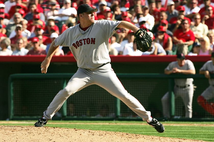 Curt Schilling slams baseball writers after Hall of Fame rejection