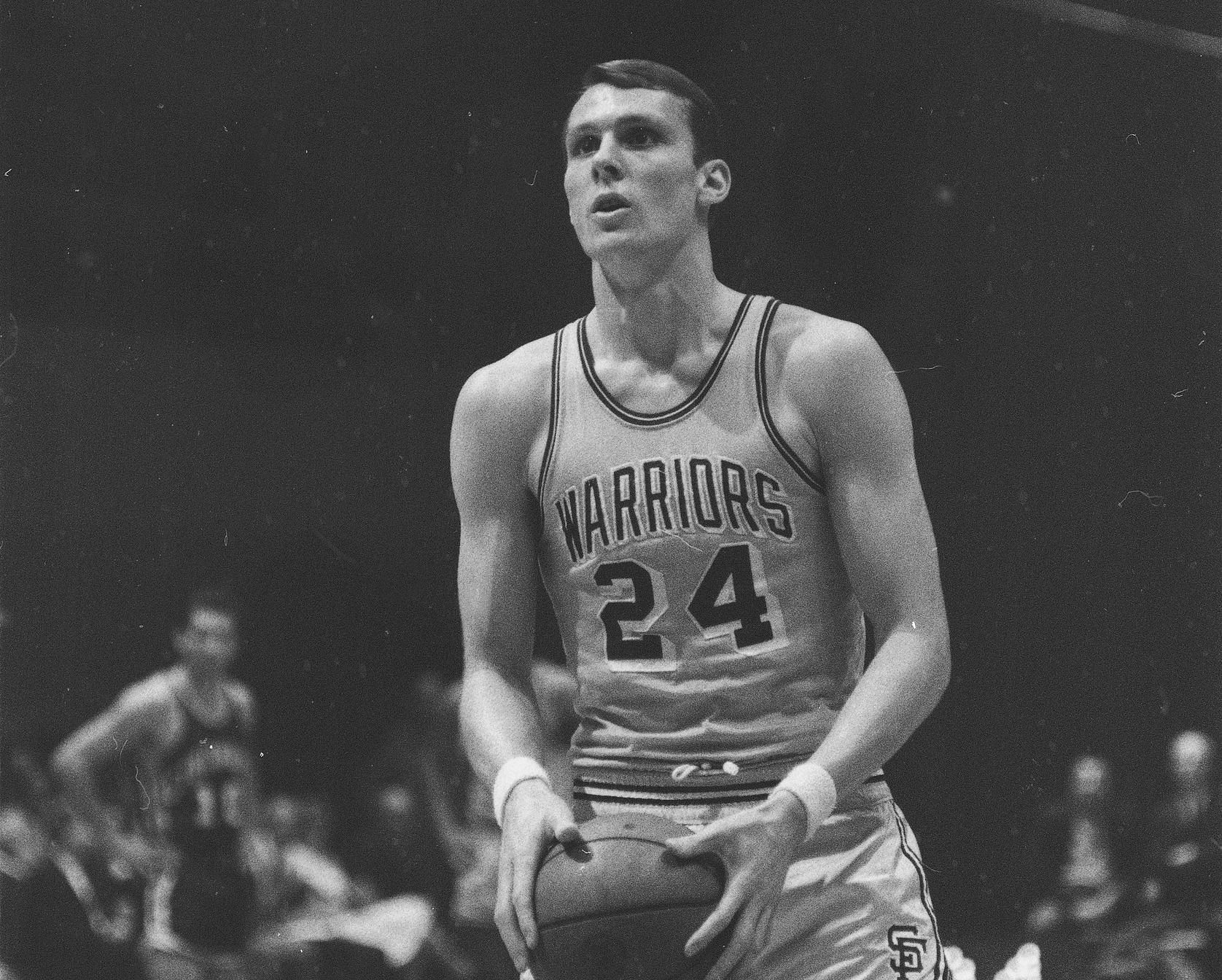 Rick Barry of the San Francisco Warriors against the Cincinnati Royals in 1966