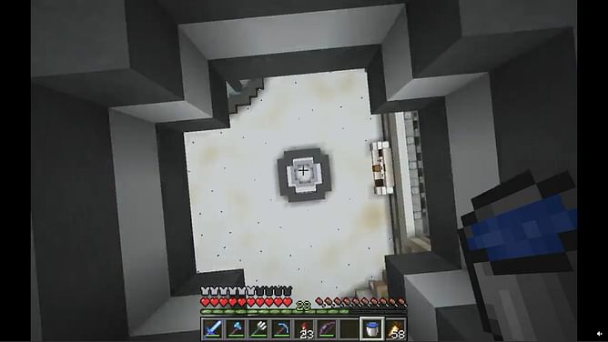 Top 5 weird Minecraft MLG tricks you may not know