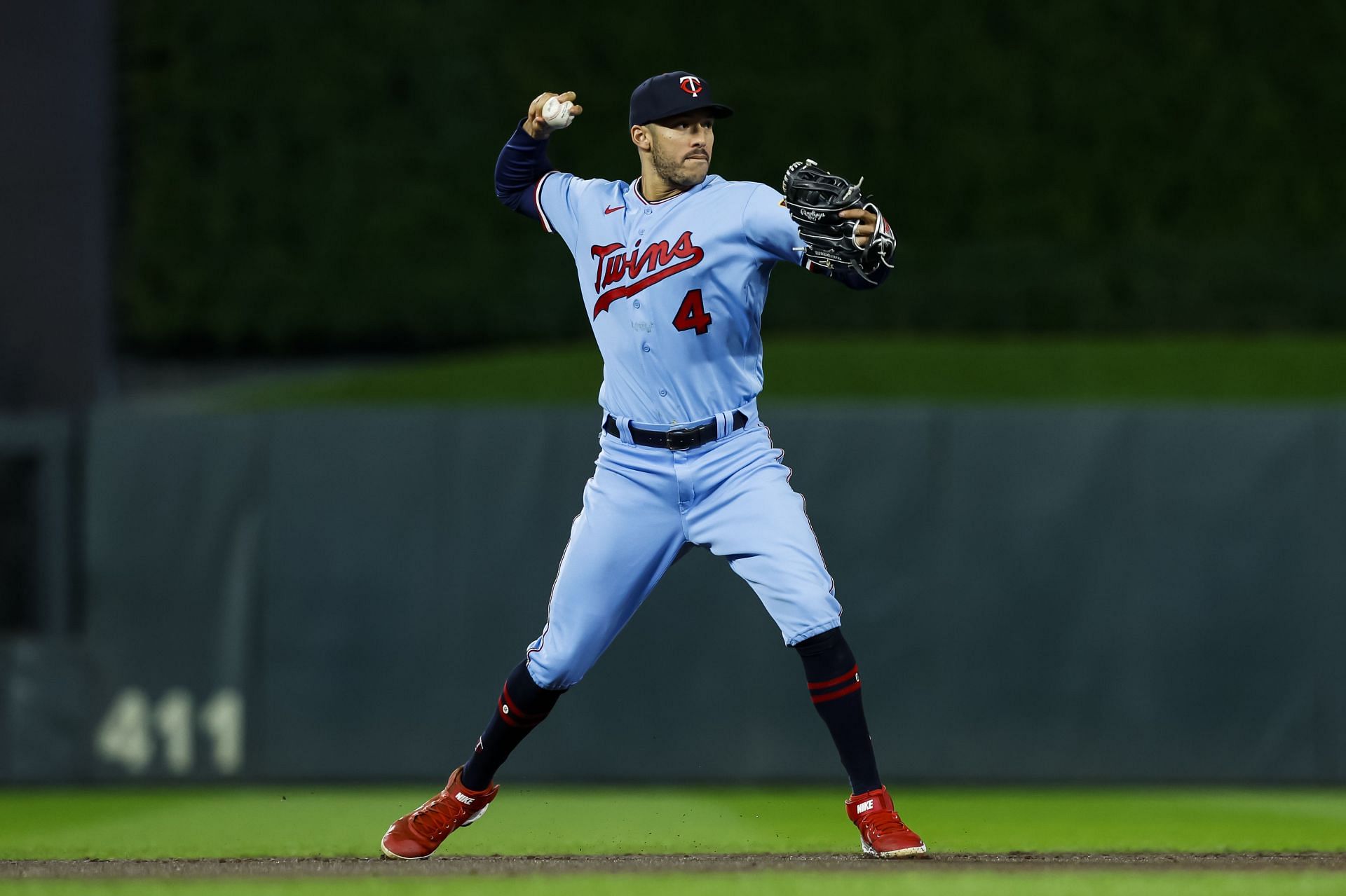 Best News Ever”- Carlos Correa Provides Positive Update About His Finger  Injury - EssentiallySports