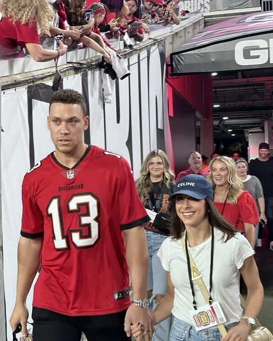 Aaron Judge and Wife Samantha Bracksieck Hold Hands as They Step Out for US  Open