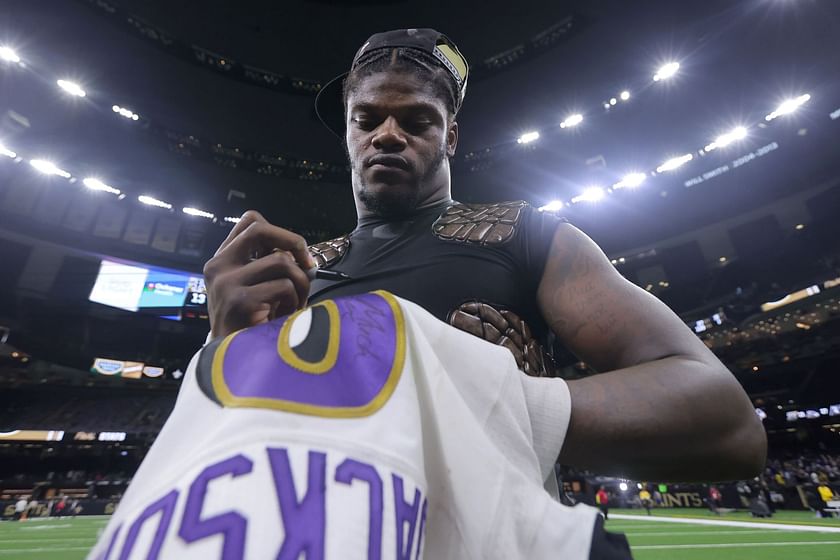 Is Lamar Jackson playing tonight? Update on QB ahead of Ravens vs