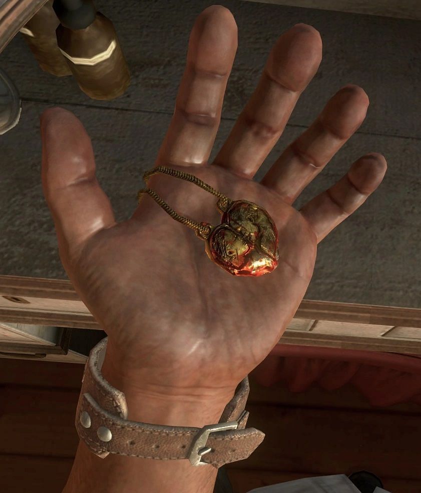 Heart-shaped locket in Black Ops 2 (Image via Activision)