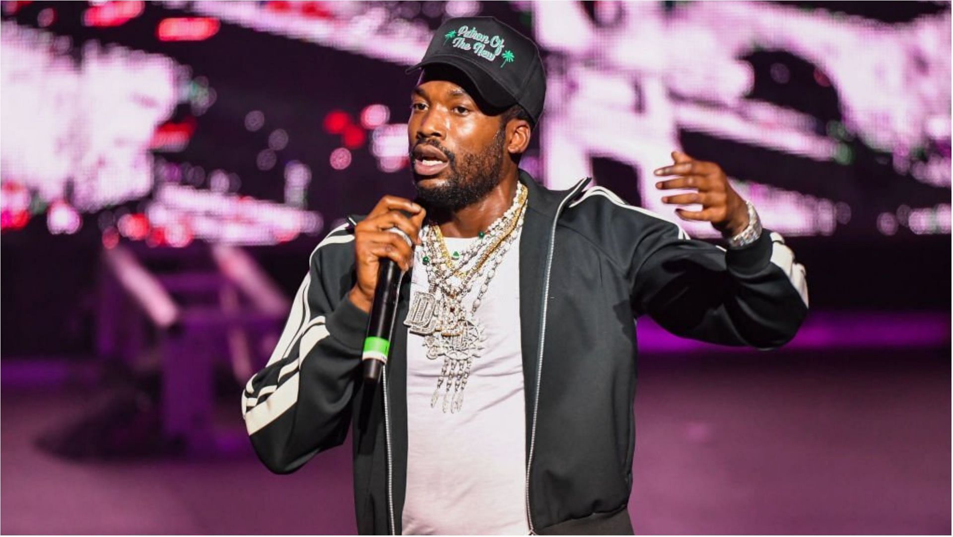 Meek Mill&#039;s phone was stolen while he was trying to find his way out of the crowd (Image via Aaron J. Thornton/Getty Images)