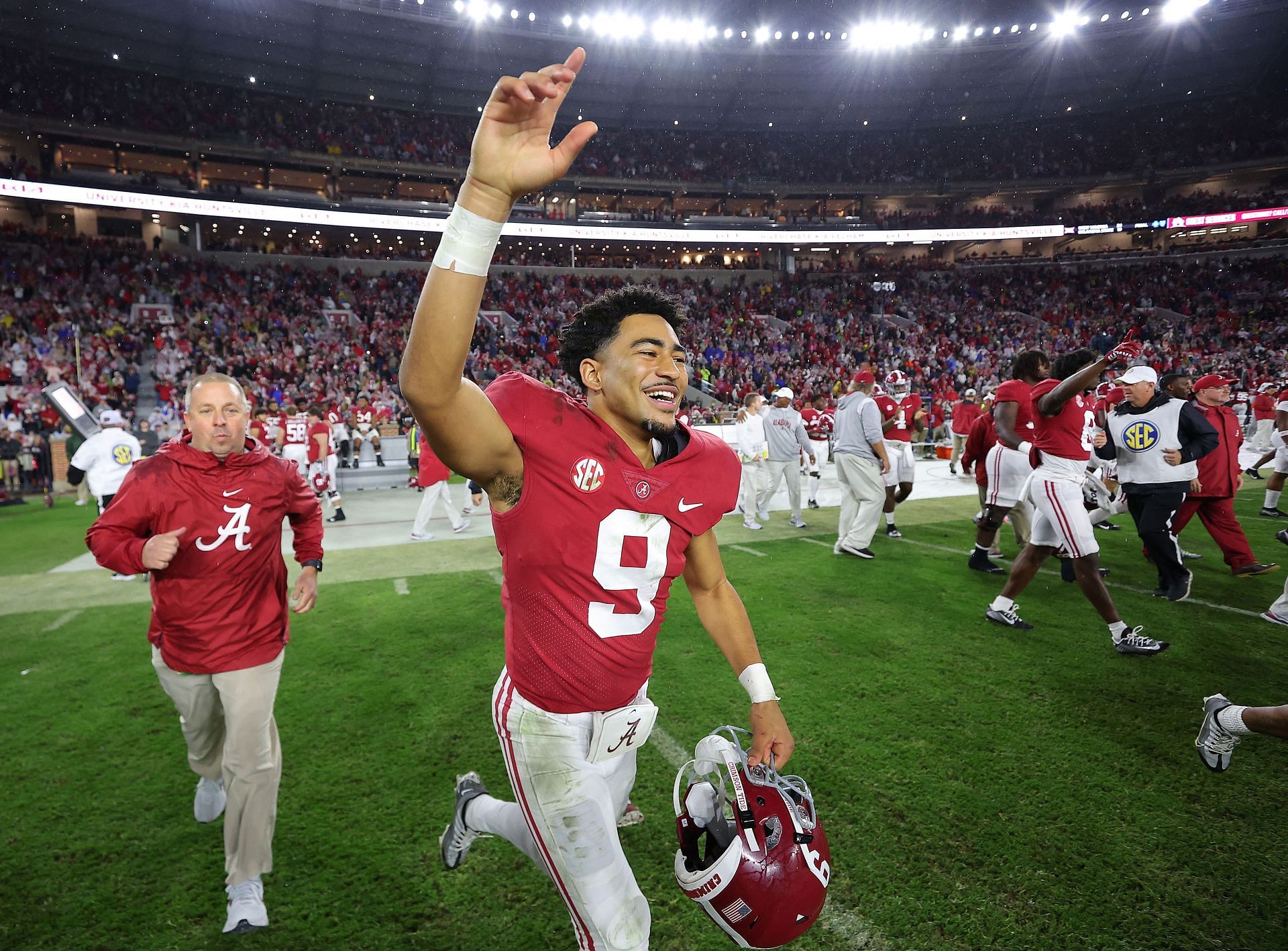 Bryce Young during Auburn v Alabama