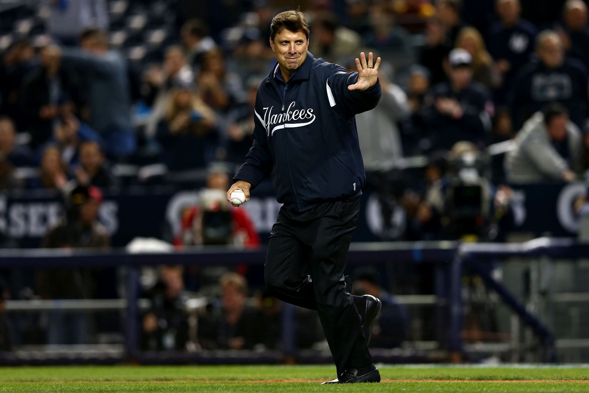 Tino Martinez sees 'same mindset' in current Yankees as 1998 team