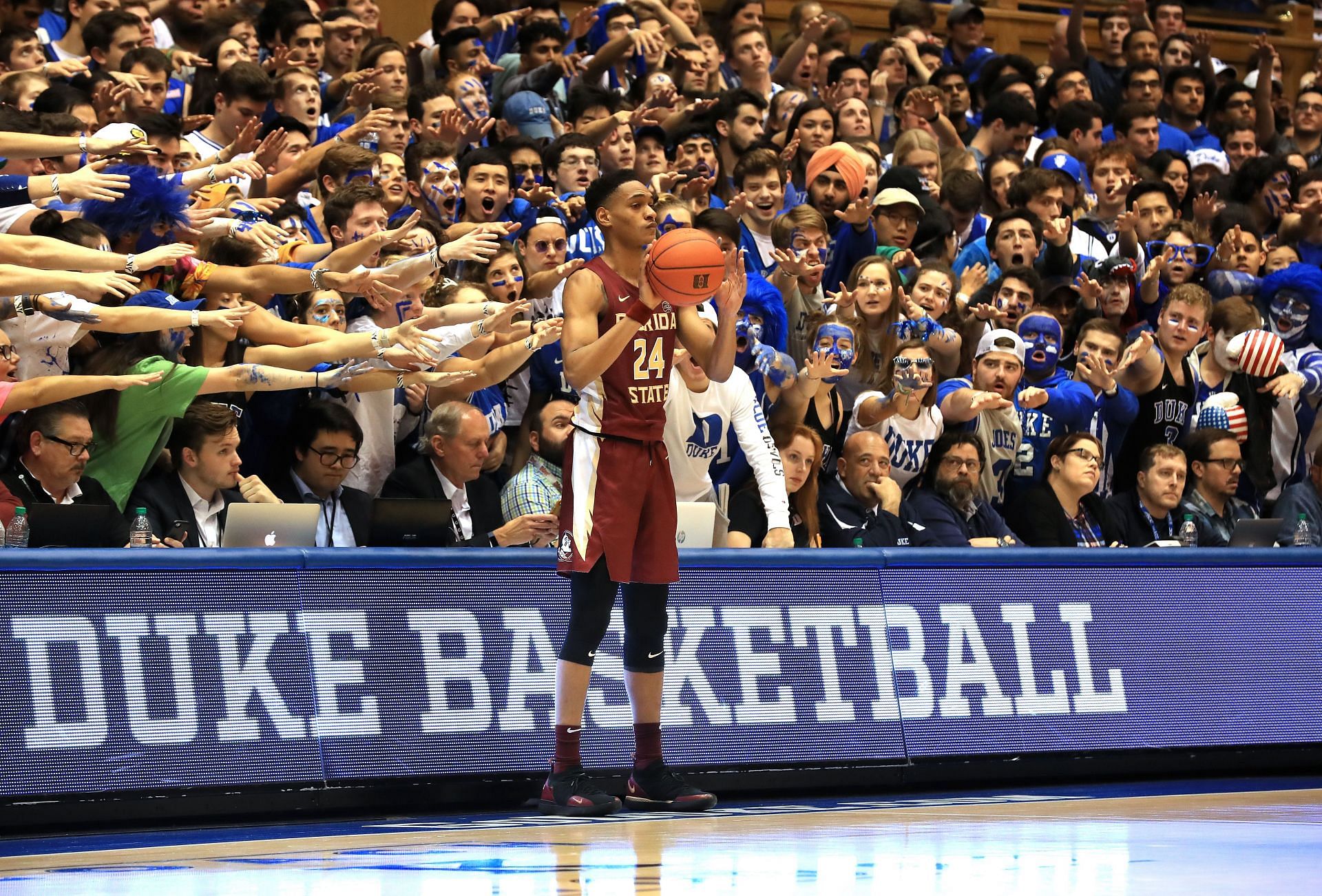 Devin Vassell of the Florida State Seminoles against Duke in 2020.