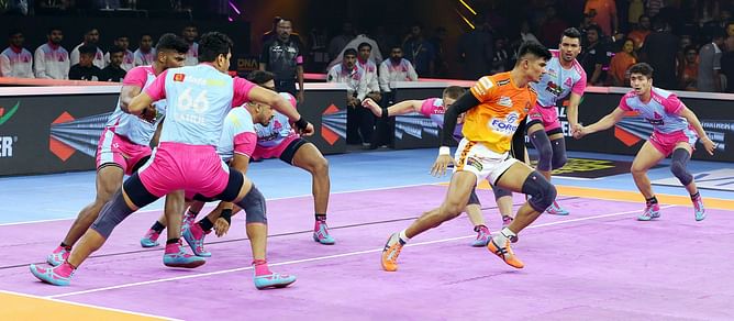 PKL 2022 के फाइनल का हुआ बहुत ही रोमांचक अंत, राहुल चौधरी की टीम ने 8 साल बाद ऐतिहासिक जीत दर्ज कर रचा इतिहास