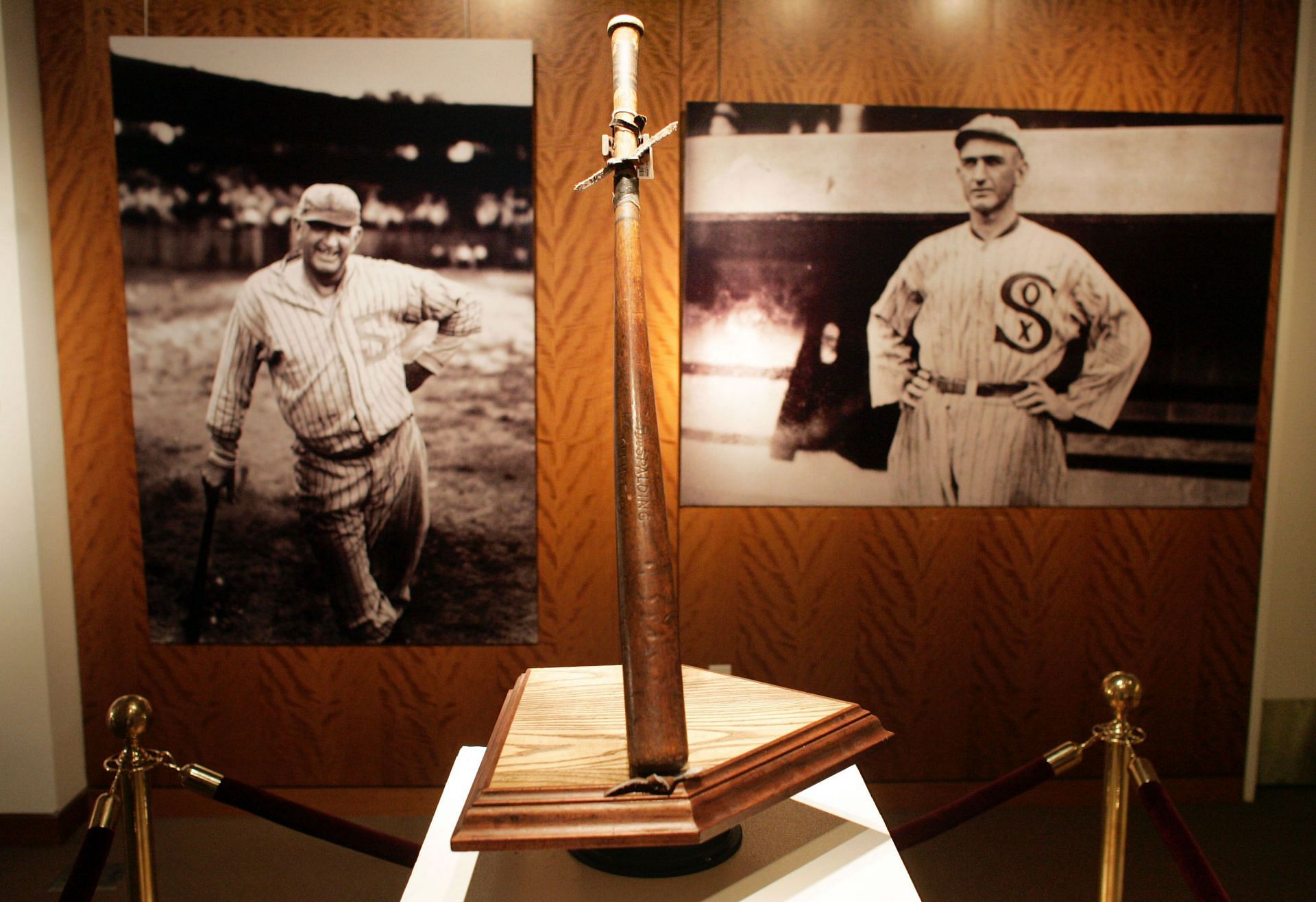 Banned by MLB, 'Shoeless Joe' Jackson has Hall of Fame-like shrine where he  died