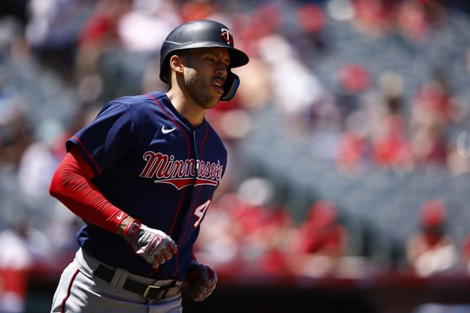 Ben Verlander is hyped up with the star-studded Mets: "A Francisco Lindor and Carlos Correa left side of the infield?! Are you kidding me"