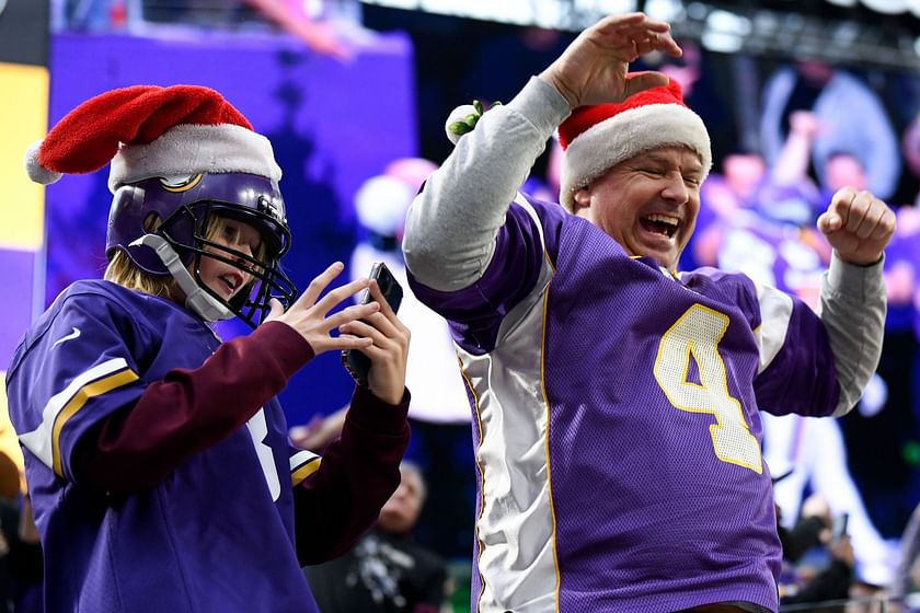 Vikings complete biggest comeback in NFL history, beat Colts in OT