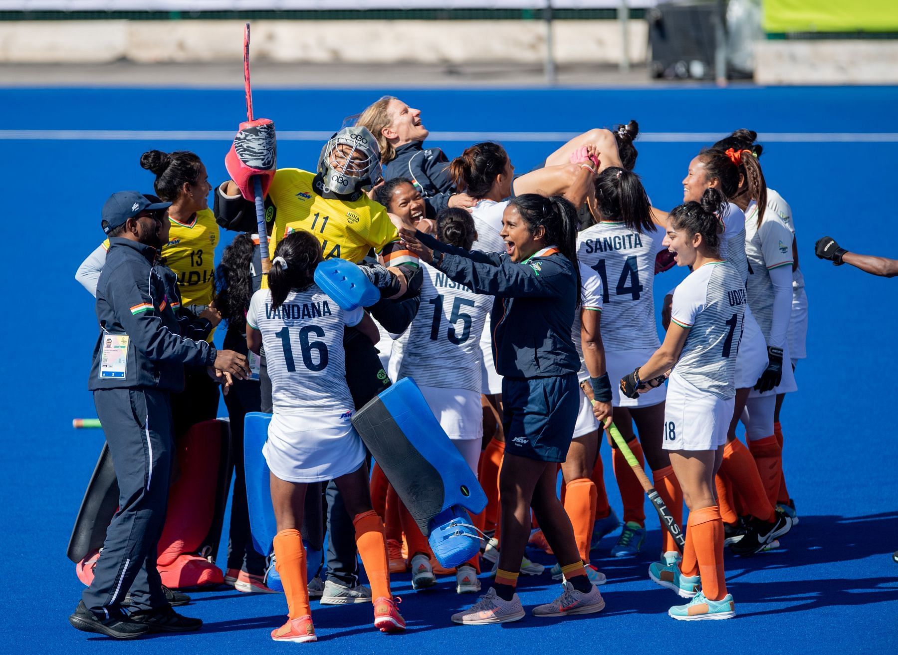 Indian Women celebrate after winning bronze at CWG 2022 (Image - Hockey India)
